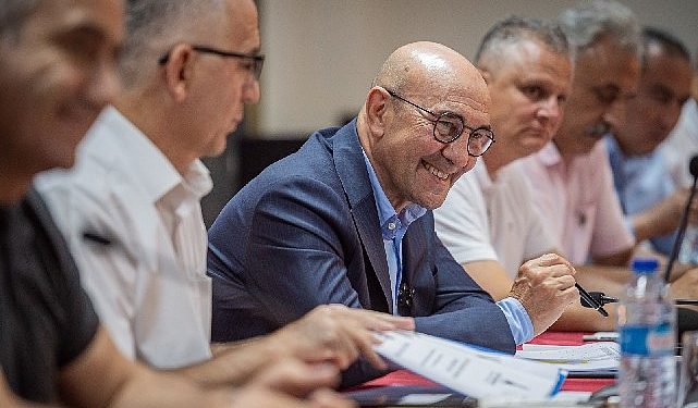 Lider Tunç Soyer Selçuk’ta Büyükşehir’in çalışmalarını anlattı
