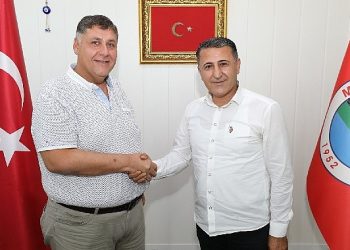 Lider V. Özkan Emekçinin Cebini de Yüzünü de Güldürdü