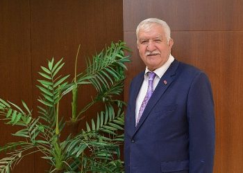 Maden bölümü; maden, jeoloji, jeofizik ve cevher hazırlama mühendisliklerini seçen başarılı gençlere minimum fiyat meblağında burs veriyor