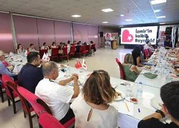 Mahallî İdareler Eğitim Konseyi Bayraklı’da toplandı