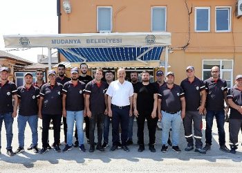 Mudanya Belediyesi’nden daha pak Mudanya için işçi desteği