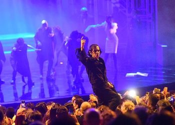 Okan Bayülgen ile “Richard” birinci kere Harbiye Açıkhava’da!