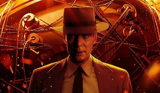 Oppenheimer Ön Gösterimi Ağır İlgiyle Karşılaştı