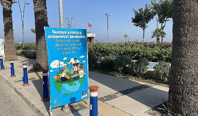 Pak bir etraf için yere atma, çöpe at