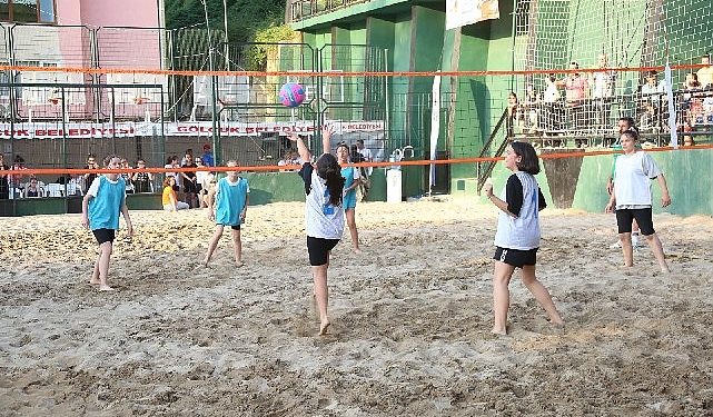 Plaj Voleybol Turnuvası başlıyor