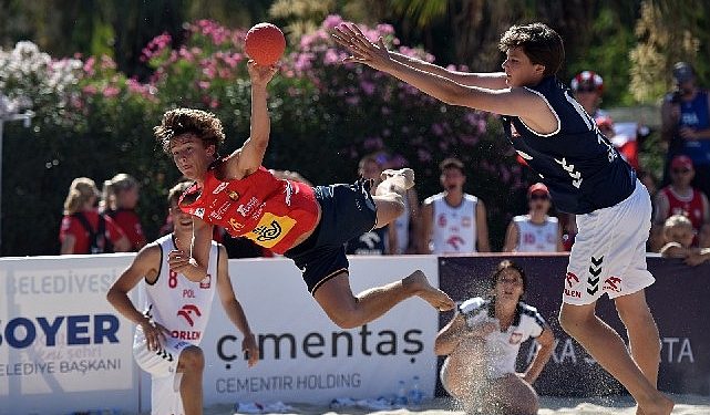 Plajda heyecan sürüyor