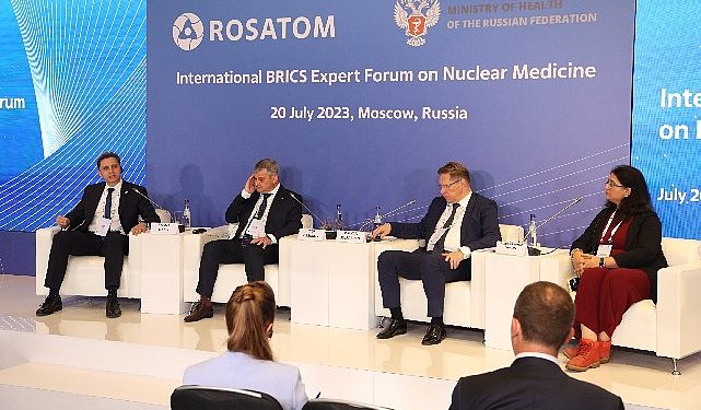 Rusya Sıhhat Bakanlığı ve Rosatom’un düzenlediği BRICS Milletlerarası Nükleer Tıp Uzman Forumu Moskova’da başladı