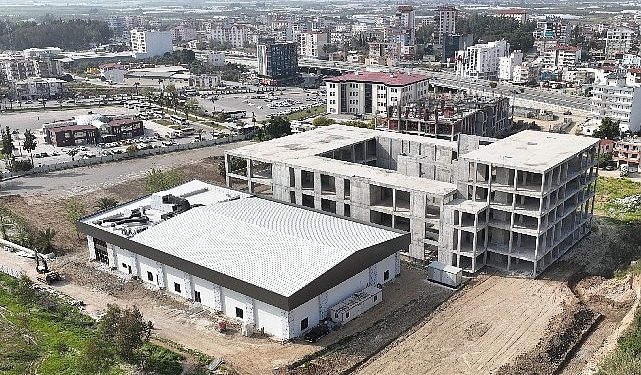 Serik’te çok hedefli salon açılış için gün sayıyor