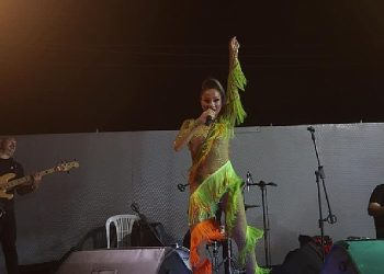 Sevtuğ, Göçerler’i yaktı geçti