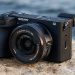 Sony Şimdiye Kadarki En Gelişmiş APS-C Kamerası A6700’ü ve Çok İstikametli Kompakt Shotgun Mikrofon ECM-M1’yi Kullanıcılarla Buluşturuyor.