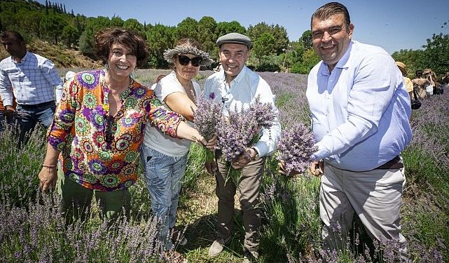 Soyer’den üreticilere lavanta sürece tesisi muştusu