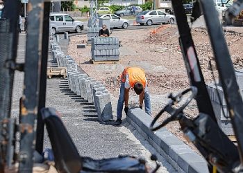 Stadyum yanı üst geçit ve irtibat yolunda son rötuşlar