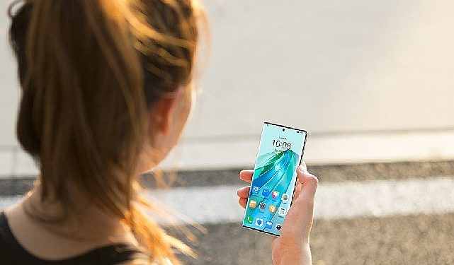 Tatil Havanda HONOR X9a Yanında!