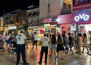 Trafik zabıta takımları kontrollerini sürdürüyor 