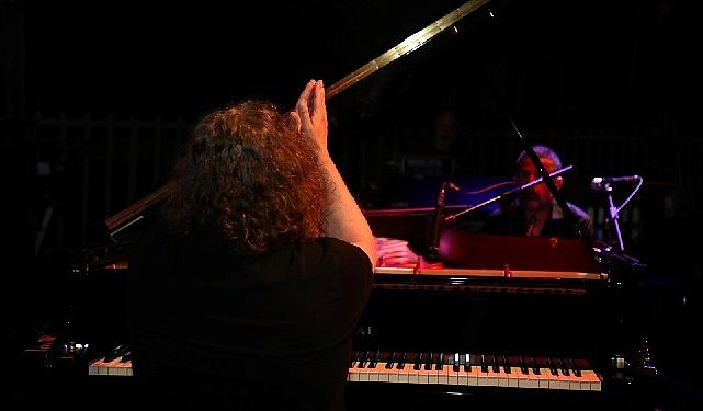 Tuluyhan Uğurlu’dan Selim Sırrı Paşa Konağı’nda unutulmaz konser