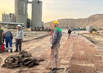 Türkçimento Azerbeycan’a beton yol uygulamaları konusunda dayanak veriyor 