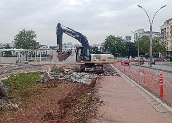 Ulusal İrade Meydanı’nda şerit genişletme çalışması