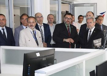 Yapay zekalaboratuvarı açıldı 