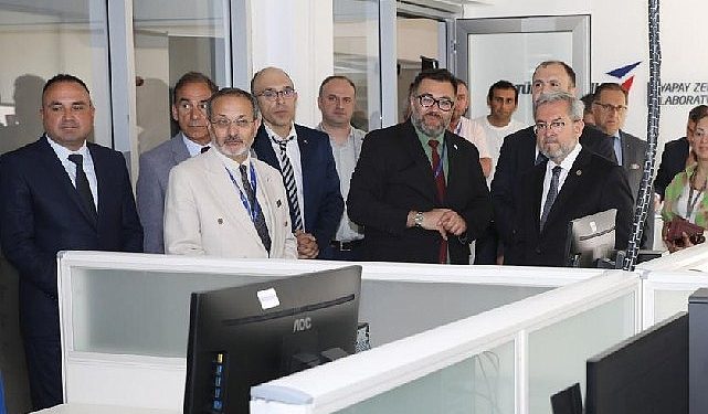 Yapay zekalaboratuvarı açıldı