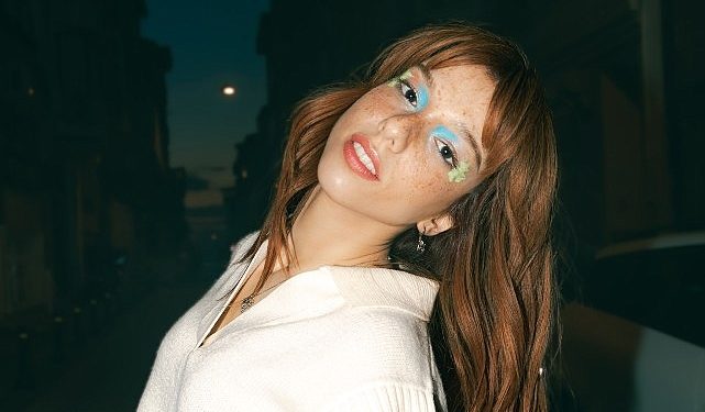 Yapı Kredi bomontiada World Akustik serisinde bu hafta: “Selin Geçit” Avlu sahnesinde