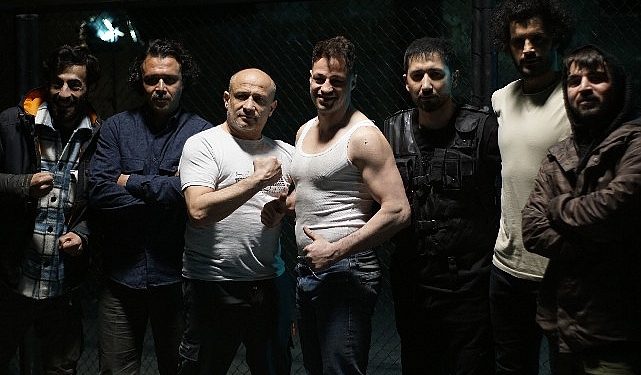 6 şampiyon bir sinemada