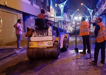 Alemdar Caddesinde gece yarısı asfaltlama