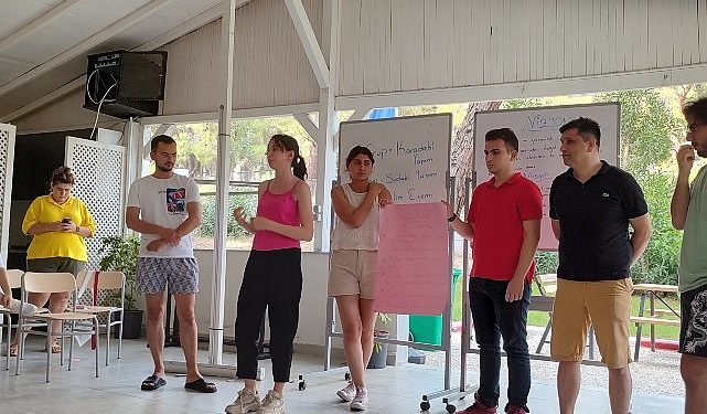 Antalya Büyükşehir Akdeniz Doğal Ömrü Müdafaa Ağı çalıştayına mesken sahipliği yaptı