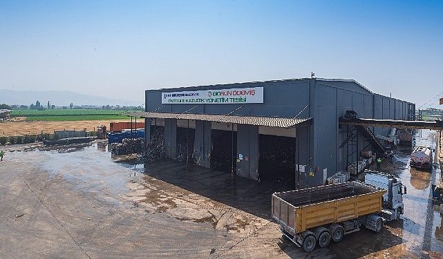 Atıkları iktisada kazandıran fabrika