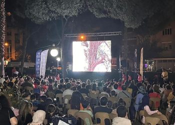 Aydın Büyükşehir Belediyesi’nden Nazilli’de Açı Hava Sineması