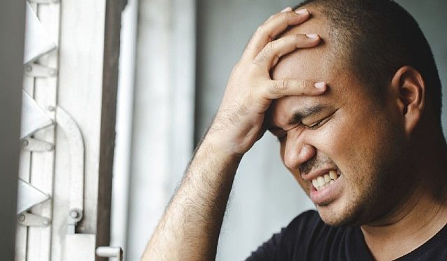 Baş Ağrısı Beyin Tümörü Habercisi mi?