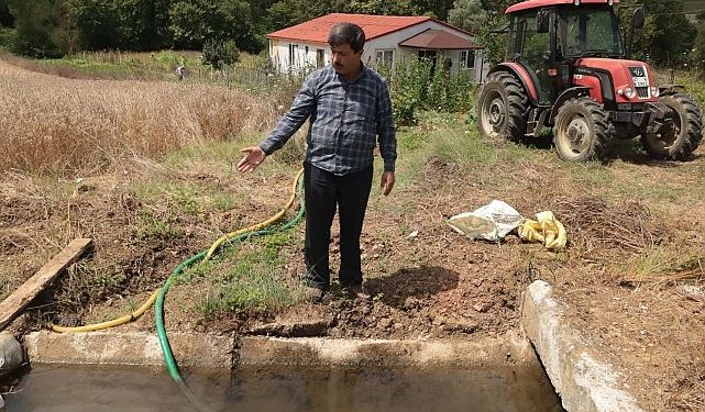 Büyükşehir, ziraî sulama kanallarını temizliyor
