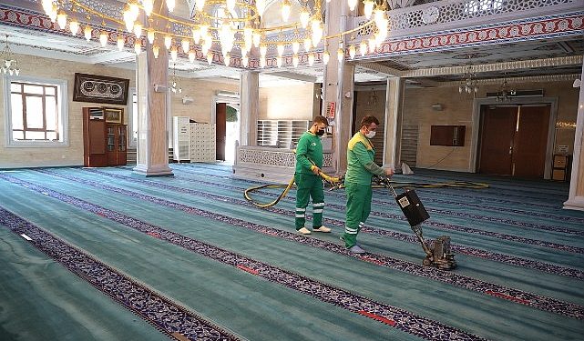 Cami ve İbadethanelerde Bitmeyen Mesai