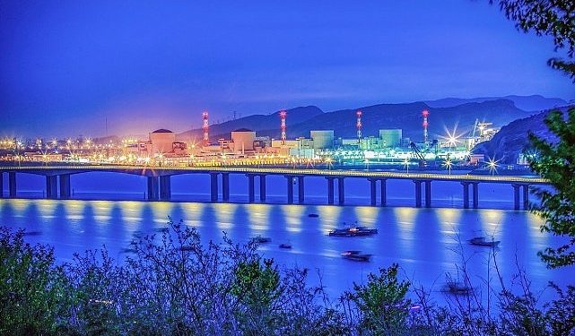 Çin’deki Tianwan NGS’nin 7’nci ünitesine ilişkin reaktör kabı alana ulaştı