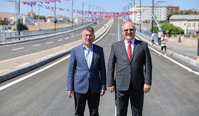 Erzincan Etraf Yolu Stadyum Yanı Üst Geçit ve Temas Yolu Hizmete Açıldı…