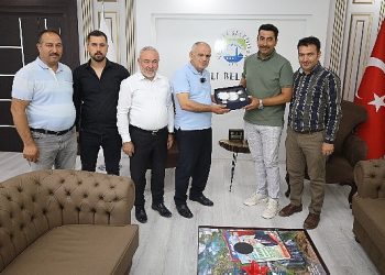 Esat Öztürk’ten personellere artırım muştusu