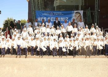 Gölcük’te süper sünnet şöleni