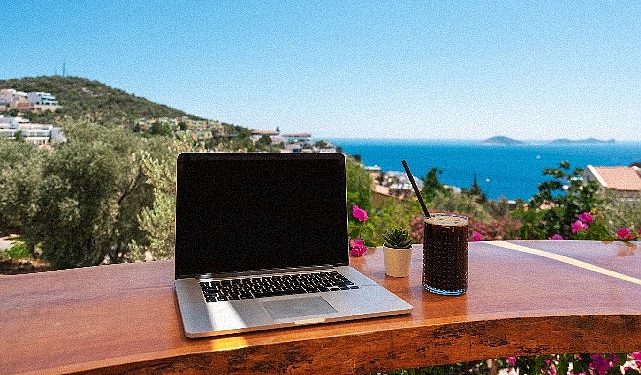 ING Türkiye, Flexi Yaz ile çalışanlarına yaz boyunca uzaktan çalışma imkanı sunuyor