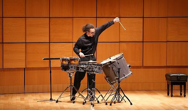 İş Sanat’ın 24. Dönem “Parlayan Yıldızlar” Müracaatları Devam Ediyor