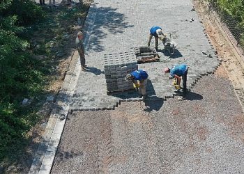 Kandıralı muhtarlar yol istedi, Lider talimat verdi