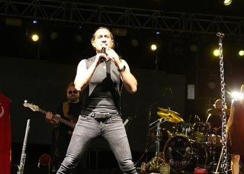 Karamanlılar Kıraç Konseri İle Coştu