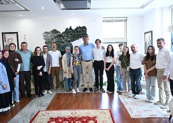 Kartepe’nin Gençlerine muvaffakiyet ödülü 