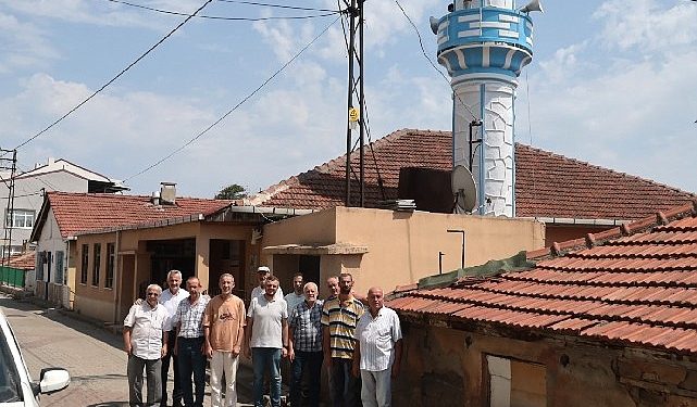 Kocaeli Büyükşehir, Eren Bayırı Camii’nin dayanıksız minaresini yeniledi