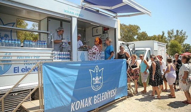 Konaklı bayanlar denizle buluşuyor