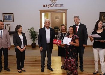 Konutta Bakım Sertifikalarını Lider Gürün Verdi