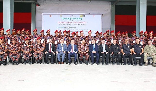 Konya Büyükşehir TİKA İş Birliğiyle Bangladeş’te İtfaiyecilere Eğitim Verdi