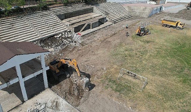 Kumluca Stadyum projesi için birinci kazma vuruldu