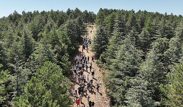 Lider Altay Doğanhisar’da Tabiat Yürüyüşüne Katıldı