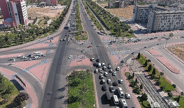 Lider Altay: “Fırat Caddesi Köprülü Kavşağı Üretim Çalışmalarına Başlıyoruz”