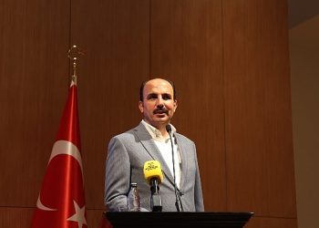 Lider Altay Konya Büyükşehir Belediyespor Kulübü Atletleri ile Buluştu