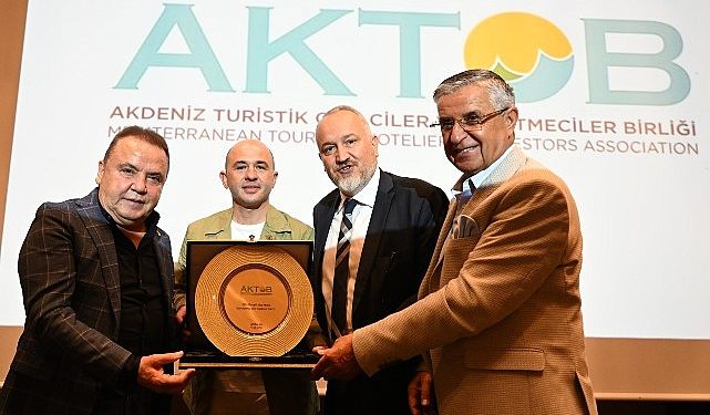 Lider Böcek Kemer’de